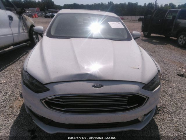 3FA6P0LUXJR219429 Ford Fusion Hybrid Se