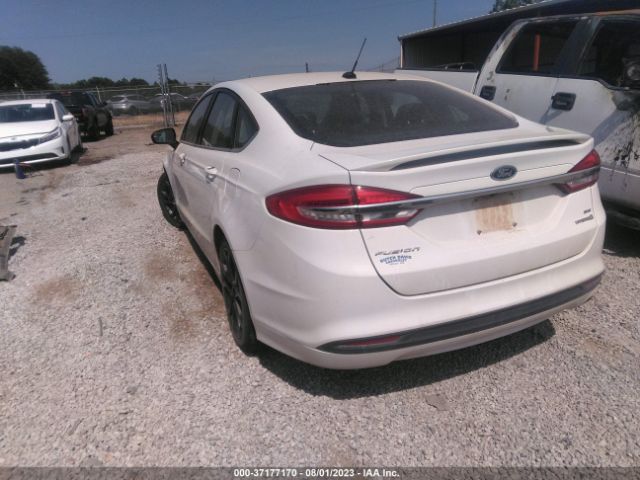 3FA6P0LUXJR219429 Ford Fusion Hybrid Se