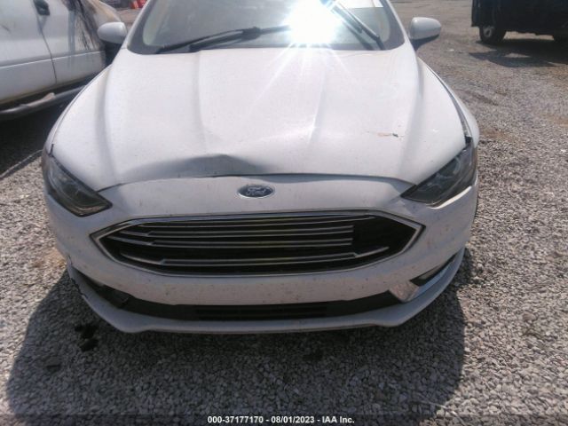 3FA6P0LUXJR219429 Ford Fusion Hybrid Se