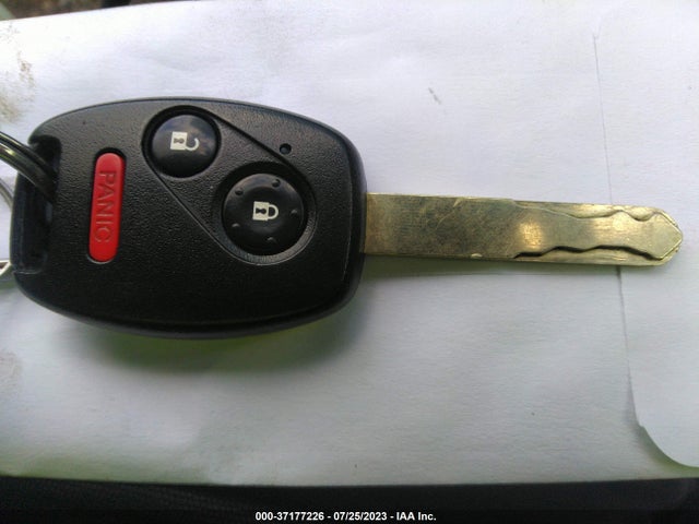 2011 HONDA CR-V SE VIN: 5J6RE4H47BL107498