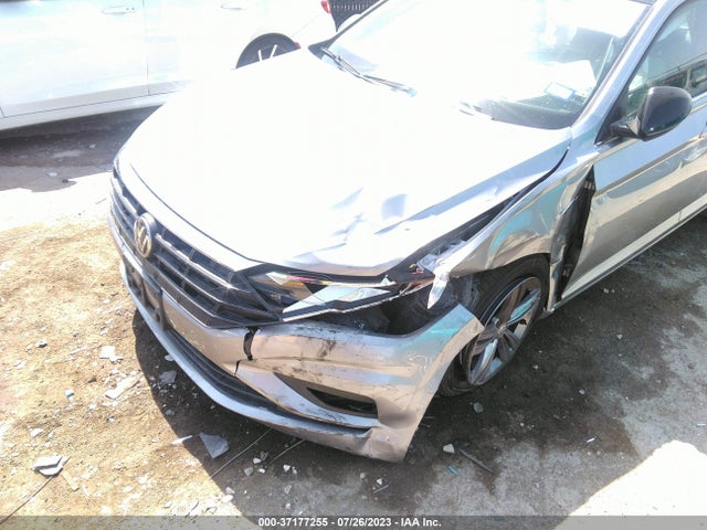 3VWCB7BU3KM257098 Volkswagen Jetta S/se/r-line