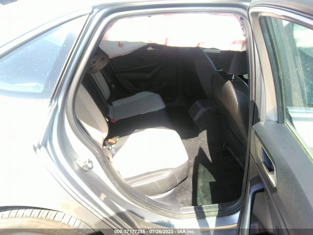 3VWCB7BU3KM257098 Volkswagen Jetta S/se/r-line
