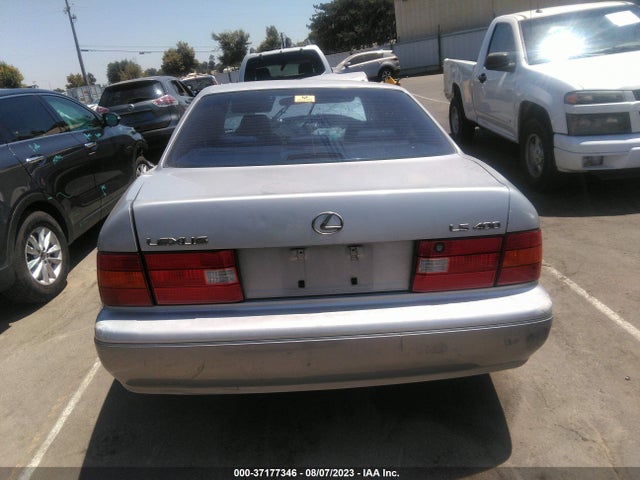 1998 LEXUS LS 400 LUXURY SDN VIN: JT8BH28F0W0123102