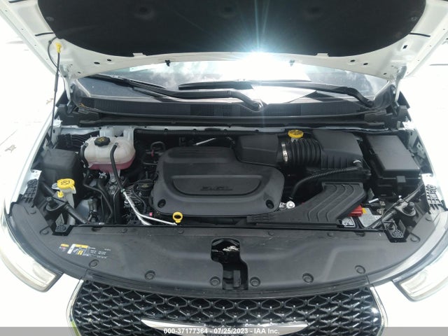 2C4RC1BG5NR234159 Chrysler Pacifica Touring L