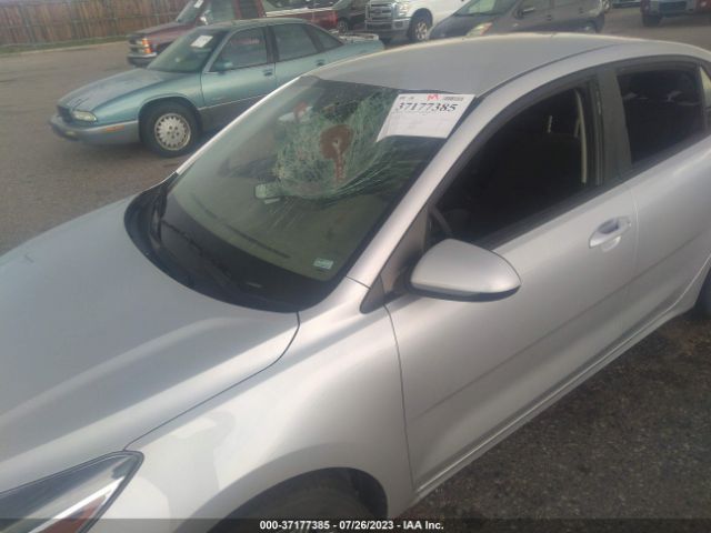 3KPA24AD6ME367604 KIA RIO S