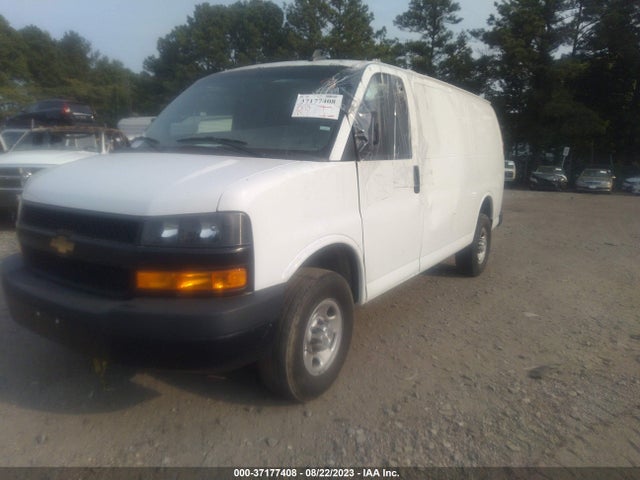 Chevrolet EXPRESS CARGO VAN 2021 1GCWGAFP2M1257001 Image 2