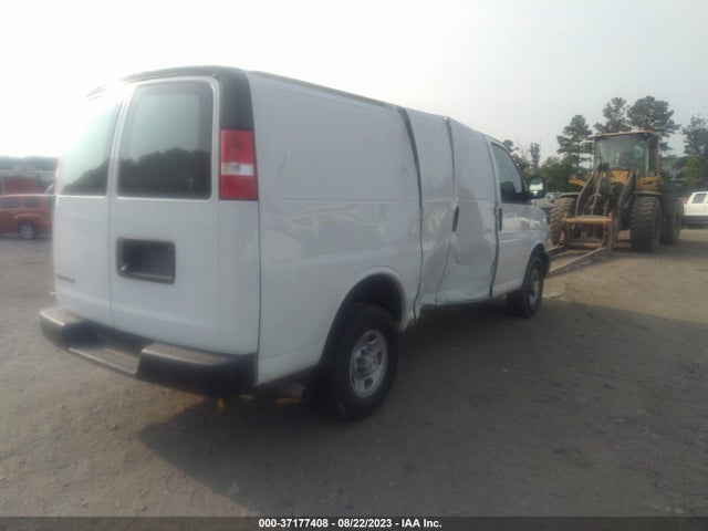 Chevrolet EXPRESS CARGO VAN 2021 1GCWGAFP2M1257001 Image 4