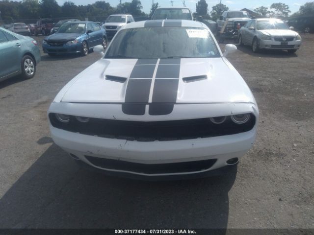 2C3CDZAG9JH178427 Dodge Challenger Sxt Plus