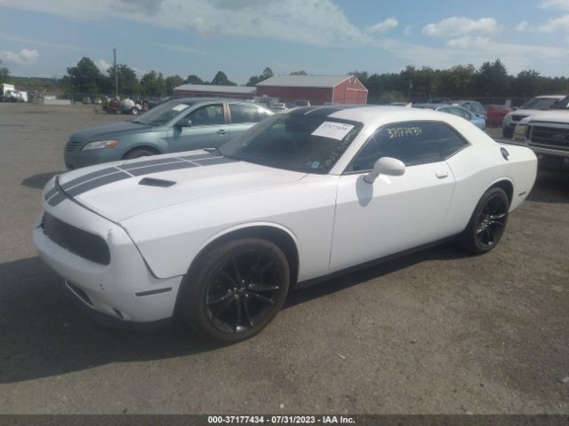 2C3CDZAG9JH178427 Dodge Challenger Sxt Plus
