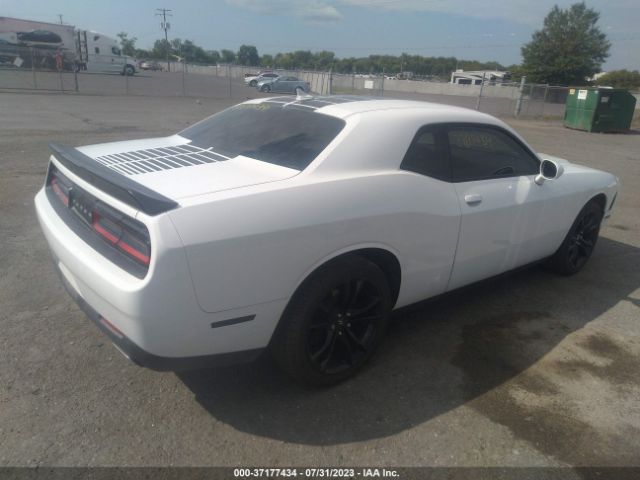 2C3CDZAG9JH178427 Dodge Challenger Sxt Plus