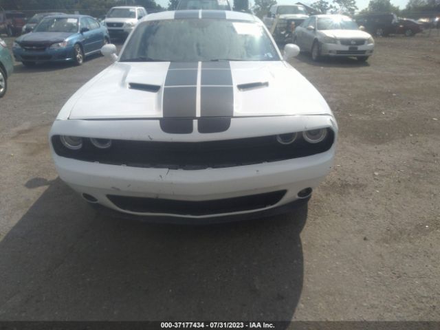 2C3CDZAG9JH178427 Dodge Challenger Sxt Plus