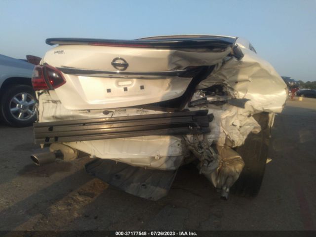 1N4AL3AP4HN337512 Nissan Altima 2.5 Sr