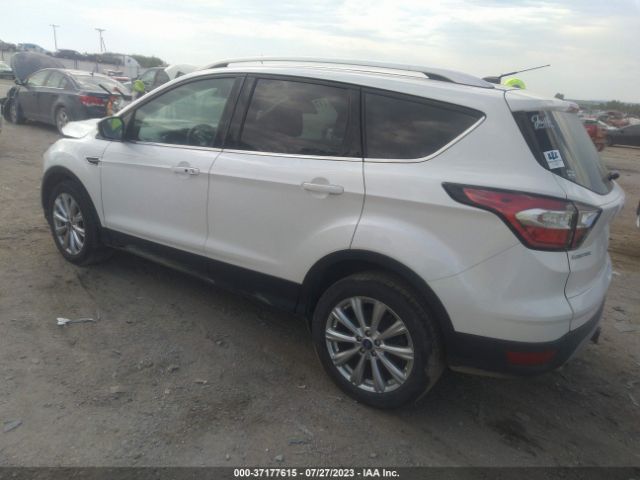 1FMCU0J91HUD28364 Ford Escape Titanium