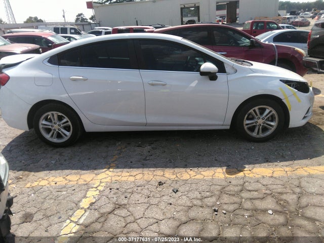 Chevrolet CRUZE LT 2018 1G1BE5SM5J7116609 Image 12