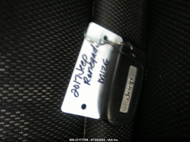 ZACCJABB9HPF80403 Jeep Renegade Latitude