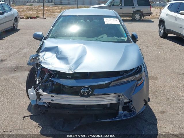 5YFEPMAE9NP285832 Toyota COROLLA LE