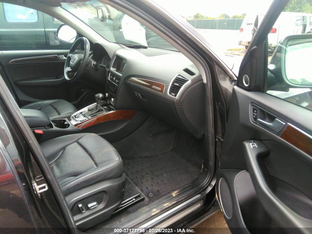 WA1DGAFPXEA008125 Audi Q5 Premium Plus