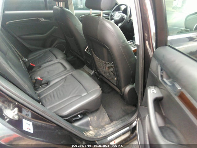 WA1DGAFPXEA008125 Audi Q5 Premium Plus