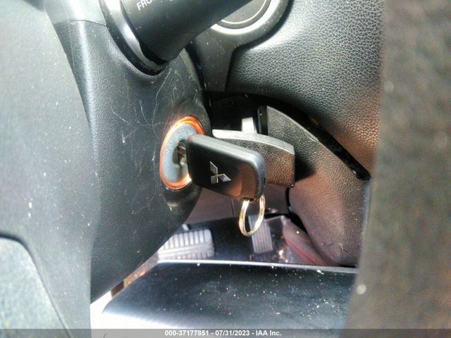 JA4AP3AU1KU004759 Mitsubishi Outlander Sport 2.0