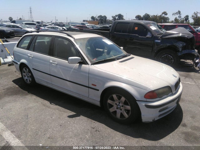 2000 BMW 3 SERIES 323I VIN: WBAAR3340YJM00072