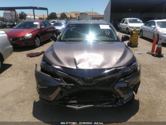 4T1G11AKXPU728716 Toyota Camry Se/se Nightshade