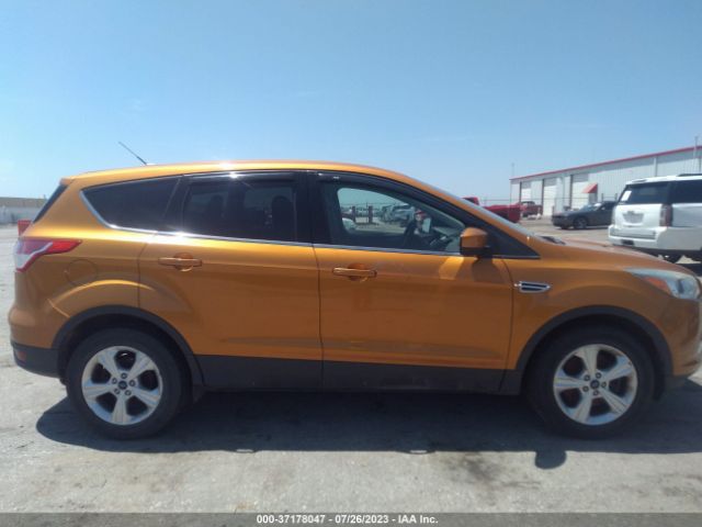 1FMCU9GX8GUB39817 Ford ESCAPE SE