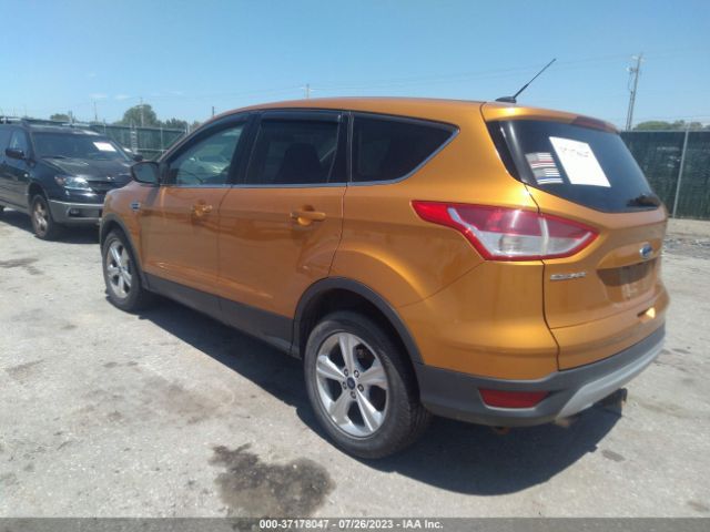 1FMCU9GX8GUB39817 Ford ESCAPE SE