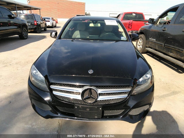 2017 MERCEDES-BENZ C-CLASS C 300 VIN: 55SWF4JB1HU233560
