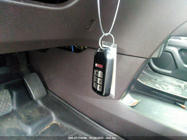 Honda Odyssey Elite 2018 5FNRL6H94JB050018 Image 11