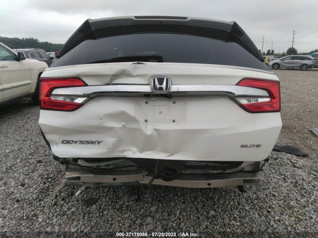 Honda Odyssey Elite 2018 5FNRL6H94JB050018 Image 17