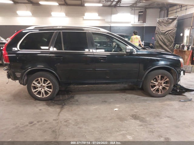 2014 VOLVO XC90 VIN: YV4952CY5E1692681