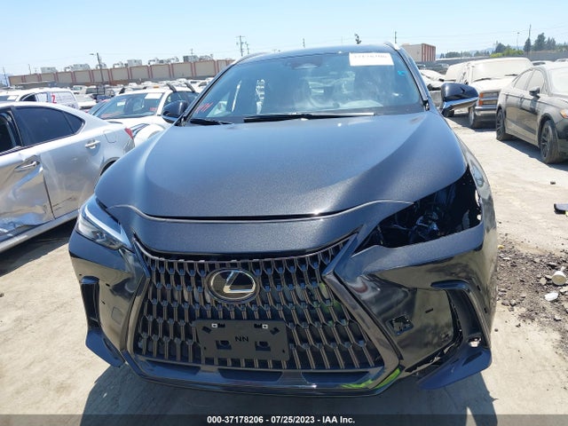 Lexus NX 2022 2T2AGCEZ3NC012760 Image 4