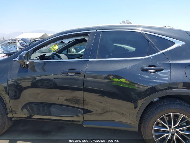 Lexus NX 2022 2T2AGCEZ3NC012760 Image 6
