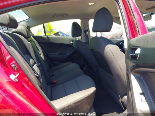 KNAFX4A68G5497888 KIA FORTE LX