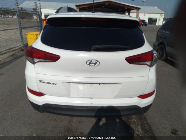 Hyundai TUCSON SE 2018 KM8J23A47JU702176 Image 15