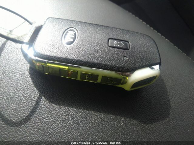 5XXG14J23MG044713 KIA K5 LXS