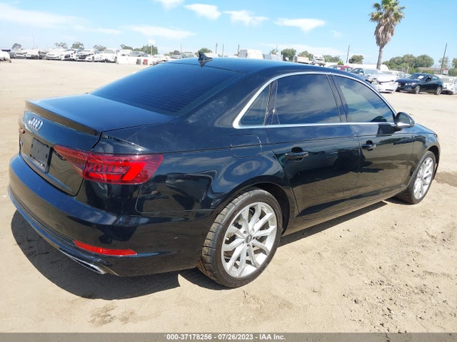 WAUGMAF47KN001457 Audi A4 Premium/titanium Premium