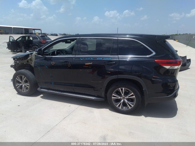 Toyota Highlander Le 2017 5TDZARFH0HS024667 Image 15