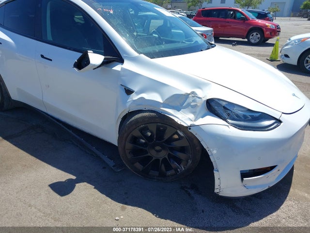 Tesla Model Y Long Range 2022 7SAYGDEE3NF461375 Image 6