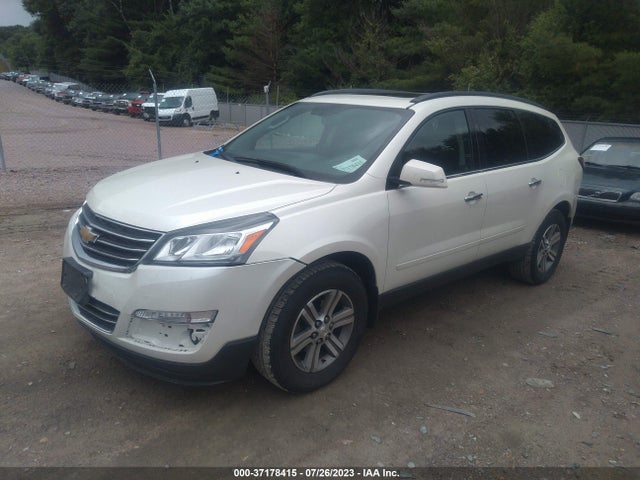 Chevrolet Traverse Lt 2015 1GNKVHKD5FJ335631 Image 2
