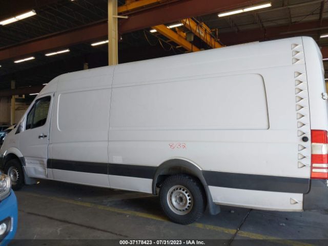 WD3PE8DD7GP174039 Mercedes-Benz SPRINTER CARGO VANS