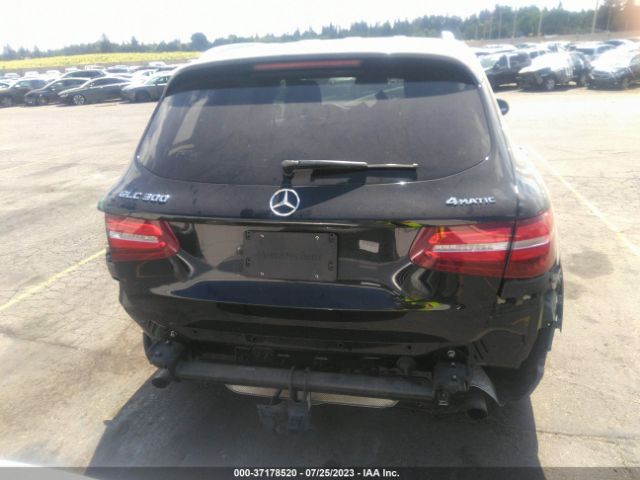 WDC0G4KB8JV015359 Mercedes-Benz Glc Glc 300
