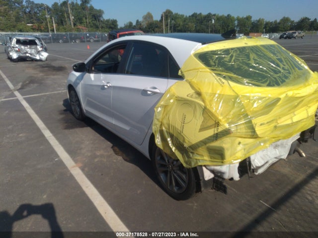 2016 HYUNDAI ELANTRA GT VIN: KMHD35LH3GU319754