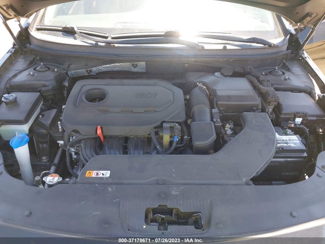 Hyundai SONATA SE 2017 5NPE24AF0HH575109 Image 16