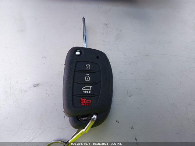 Hyundai SONATA SE 2017 5NPE24AF0HH575109 Image 3