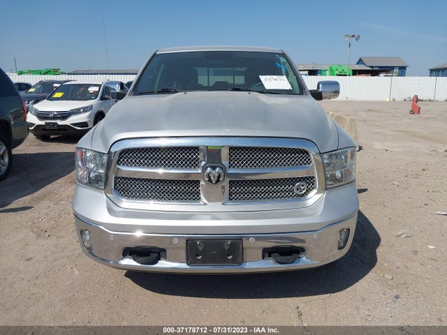 1C6RR7LT7JS137963 RAM 1500 Lone Star Silver
