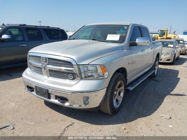 1C6RR7LT7JS137963 RAM 1500 Lone Star Silver
