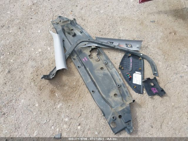 3GTU2UECXFG153737 GMC Sierra 1500 Sle