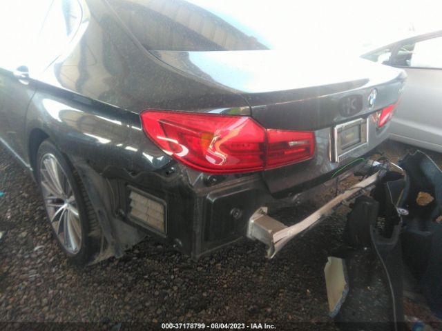 WBAJE5C39HG916040 BMW 5 Series 540i