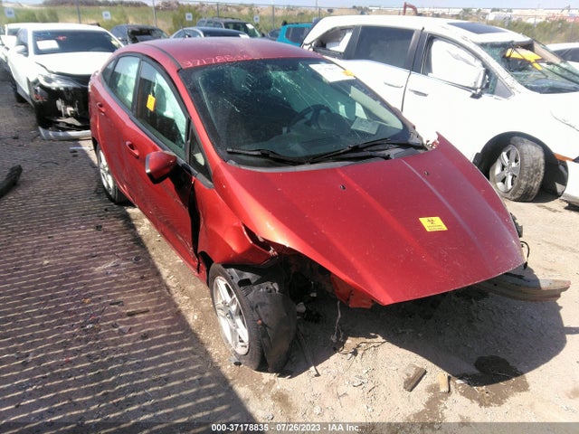 Ford FIESTA SE 2019 3FADP4BJ7KM118191 Image 1